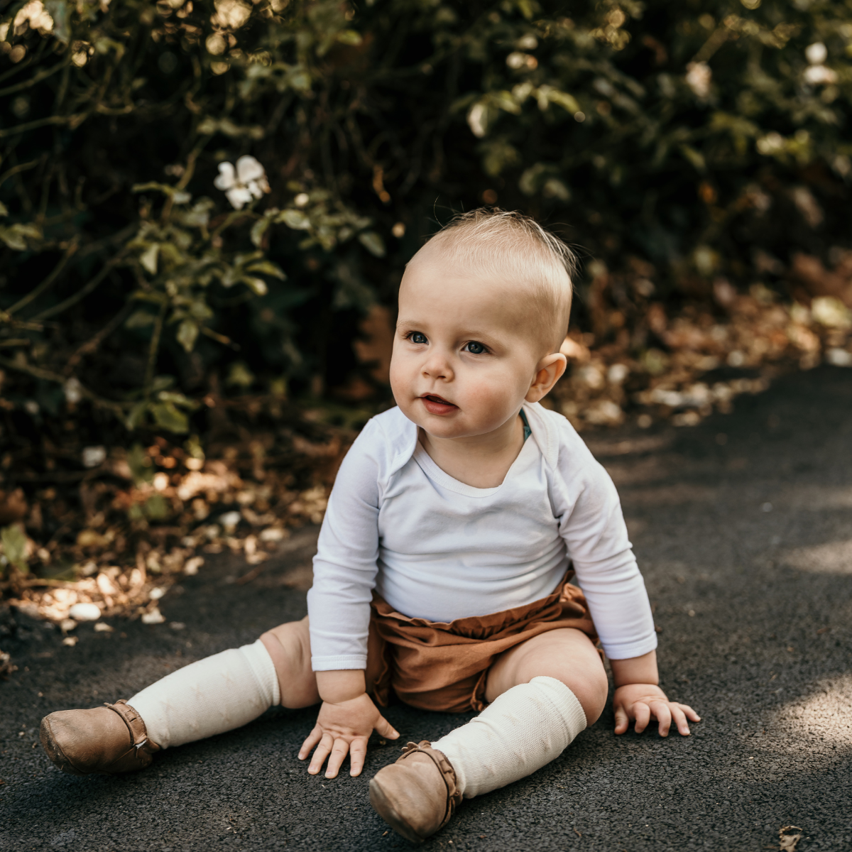 Merino Wool Baby Knee-high socks cream with oatmeal crosses by Lamington NZ